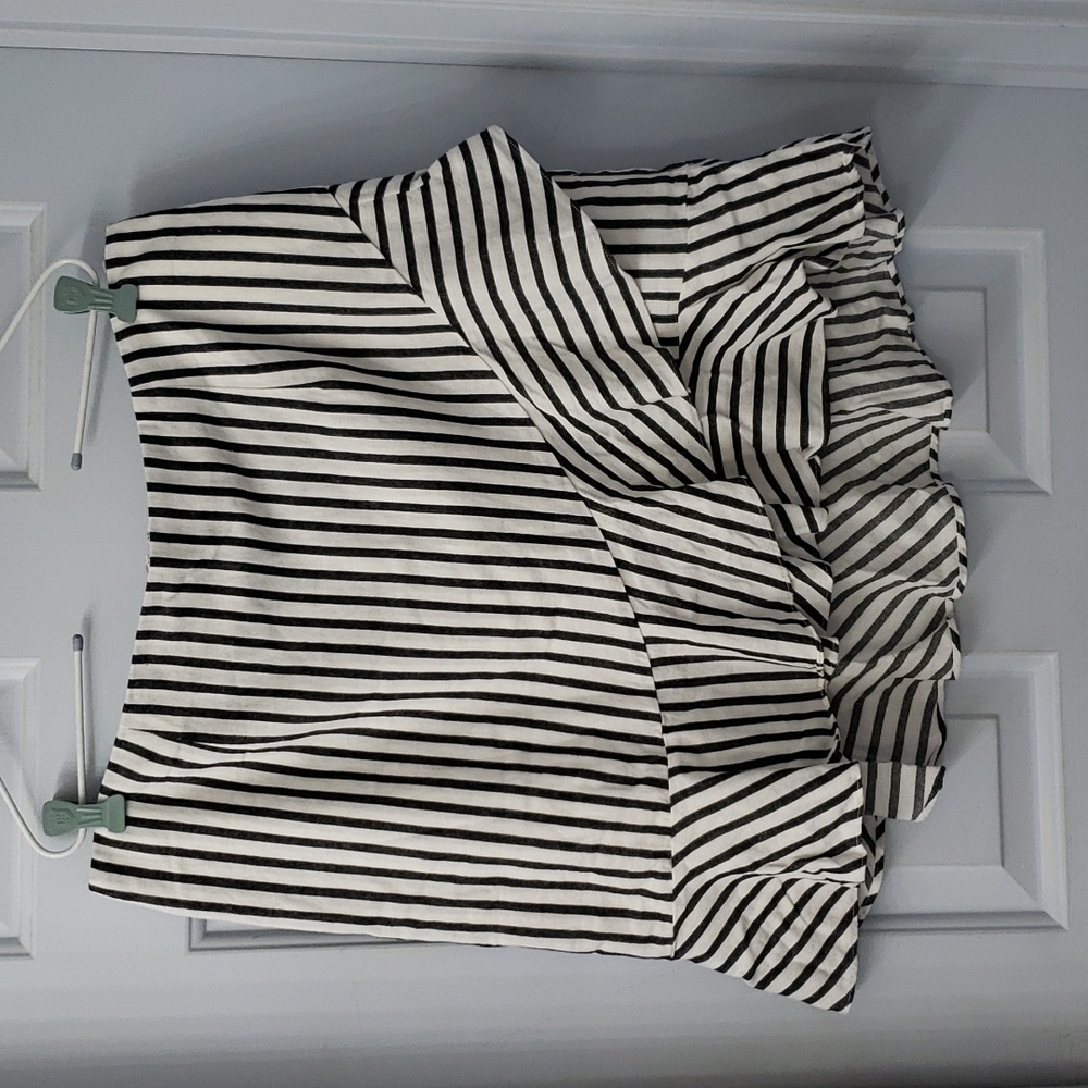 NWT A New Day Asymmetrical Hem Skirt